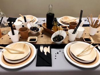 Table Black and Kraft